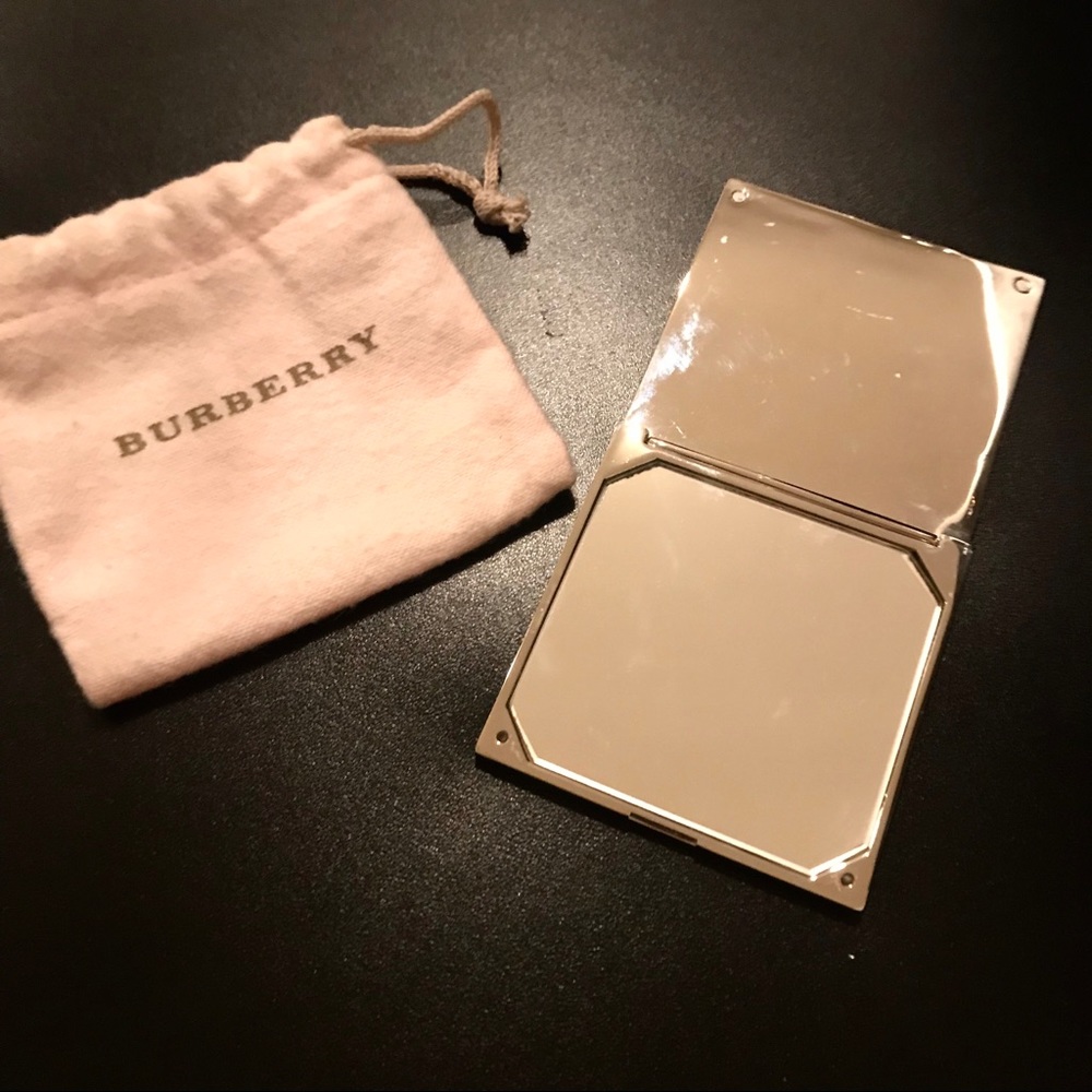 BURBERRY MIRROR COMPACT - Picture 5 of 5